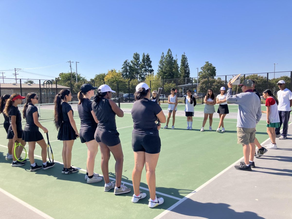 WRHS Girls Tennis Sweeps Franklin With a 9-0 Victory